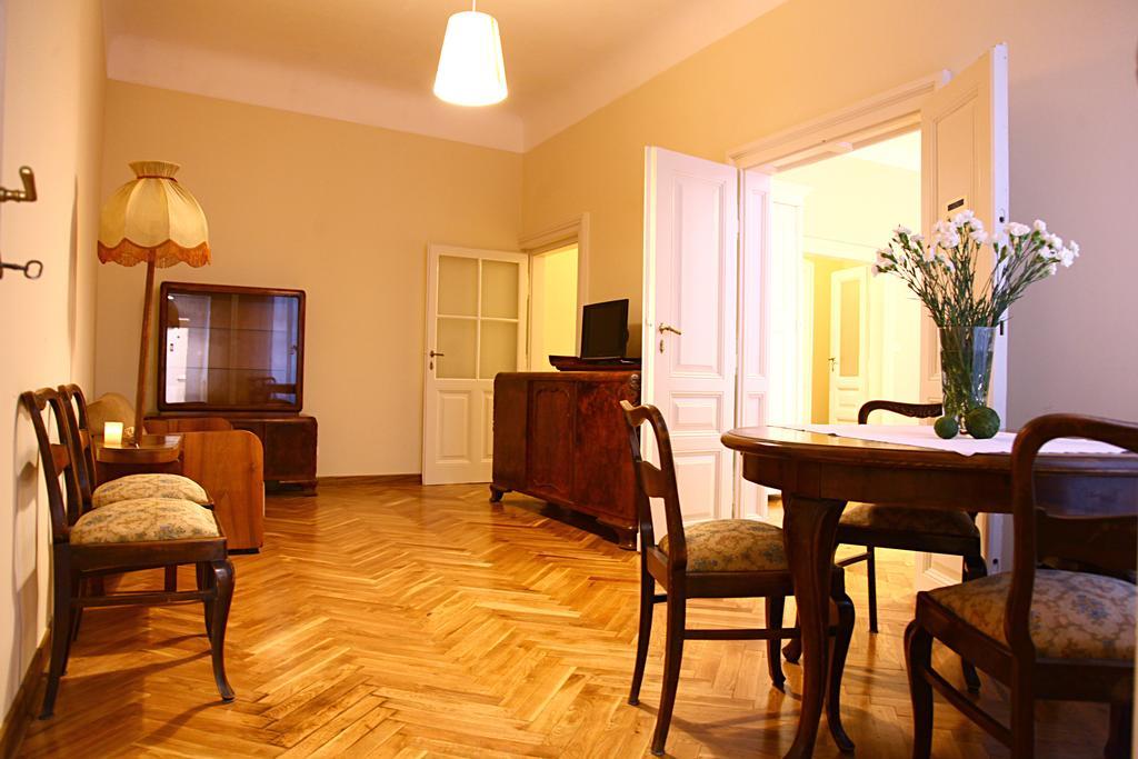 Apartamenty Muzyczny คราคูฟ ภายนอก รูปภาพ